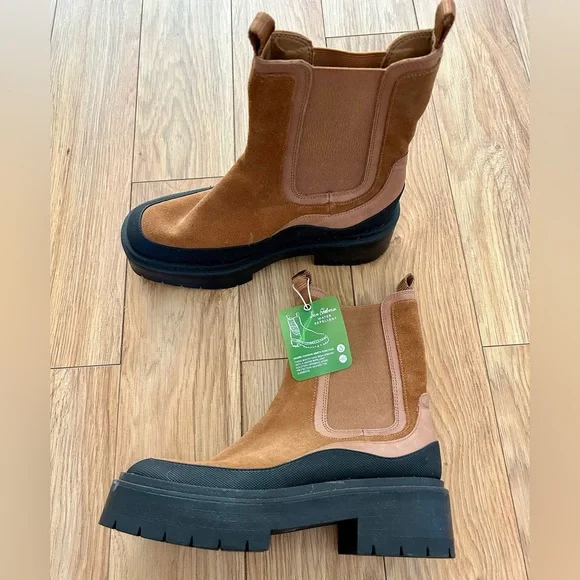 Sam Edelman Lug Sole Water-repellent Boots - Picture 3 of 5